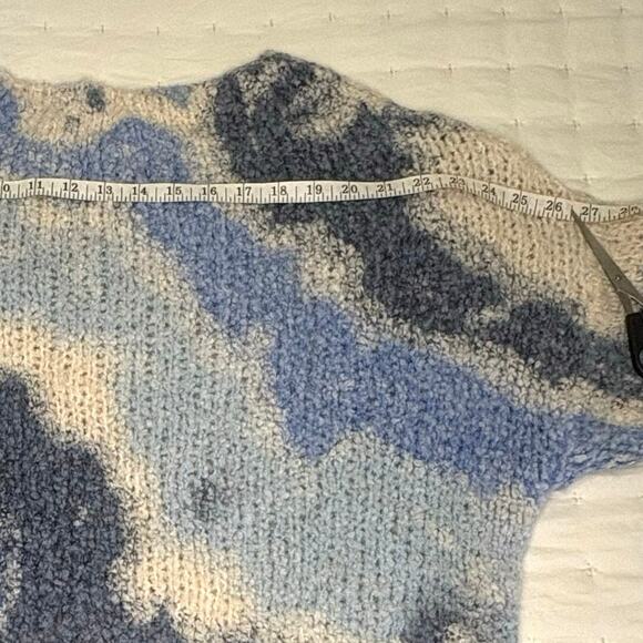 Duda Chunky Ombre Sweater Women's One Size Blue Cream Italy - Picture 9 of 10